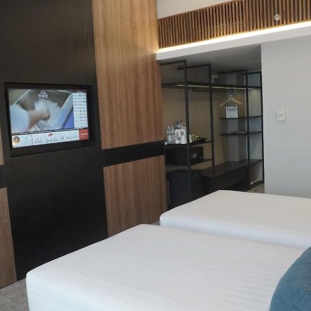 The Premiere Hotel Пеканбару Екстериор снимка