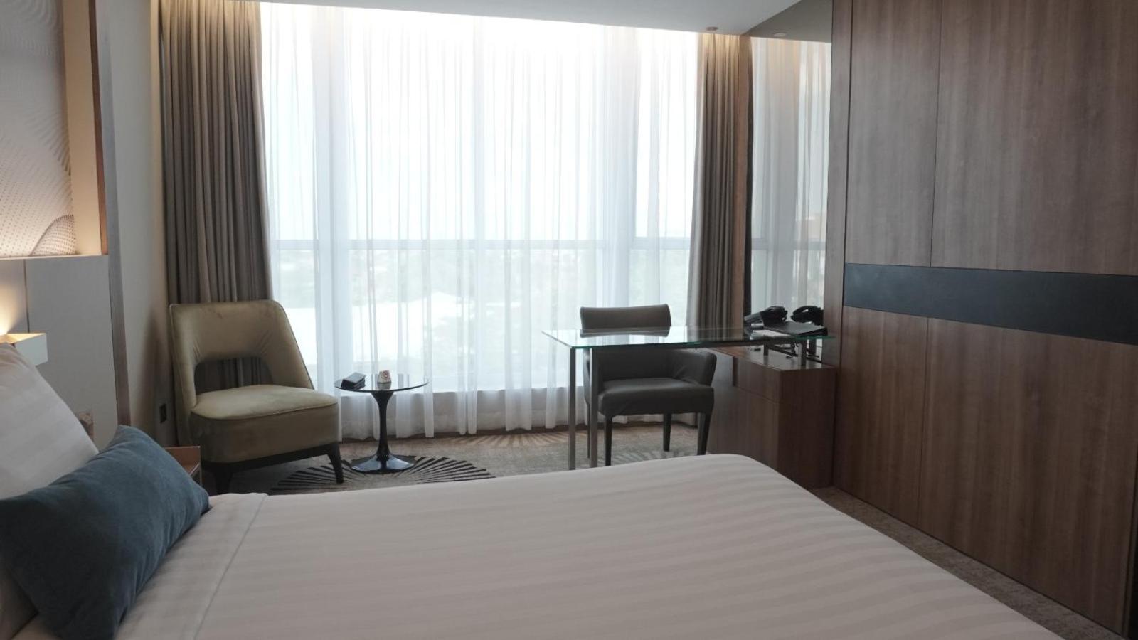 The Premiere Hotel Пеканбару Екстериор снимка