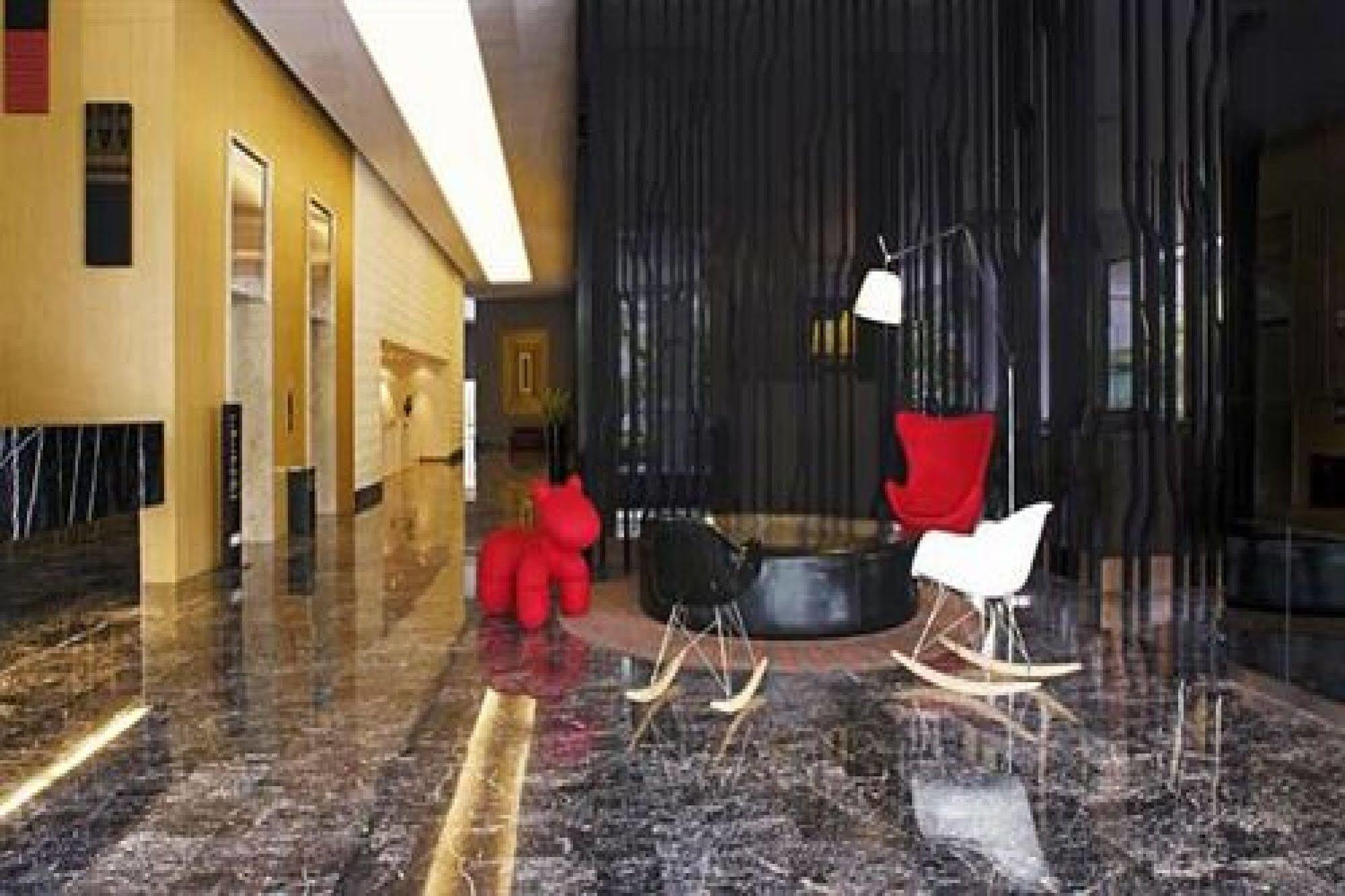 The Premiere Hotel Пеканбару Екстериор снимка