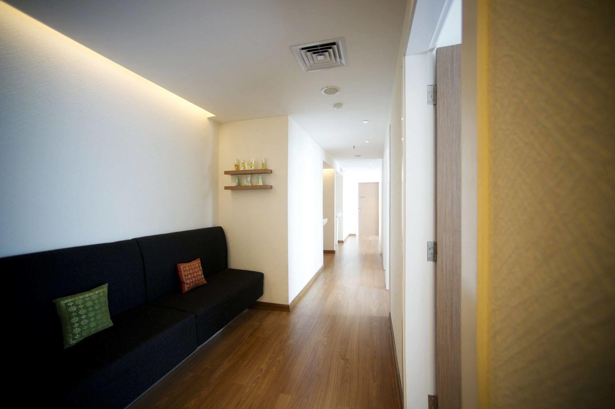 The Premiere Hotel Пеканбару Екстериор снимка